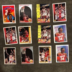 Hakeem Olajuwon 12 card lot upper deck 91 and 93
